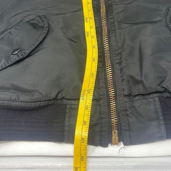 Schott Bros Inc Jacket Flyer’s Man Intermediate Type MA-1 Jacket Sz S - Picture 11 of 11